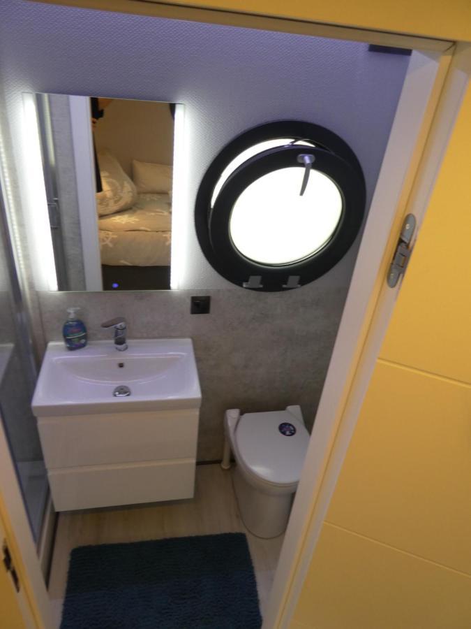 Hausboot Moselrose In Poelich Hotell Polich Eksteriør bilde