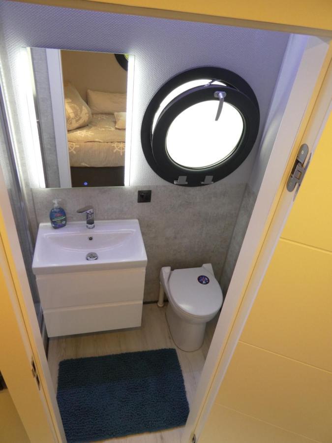 Hausboot Moselrose In Poelich Hotell Polich Eksteriør bilde